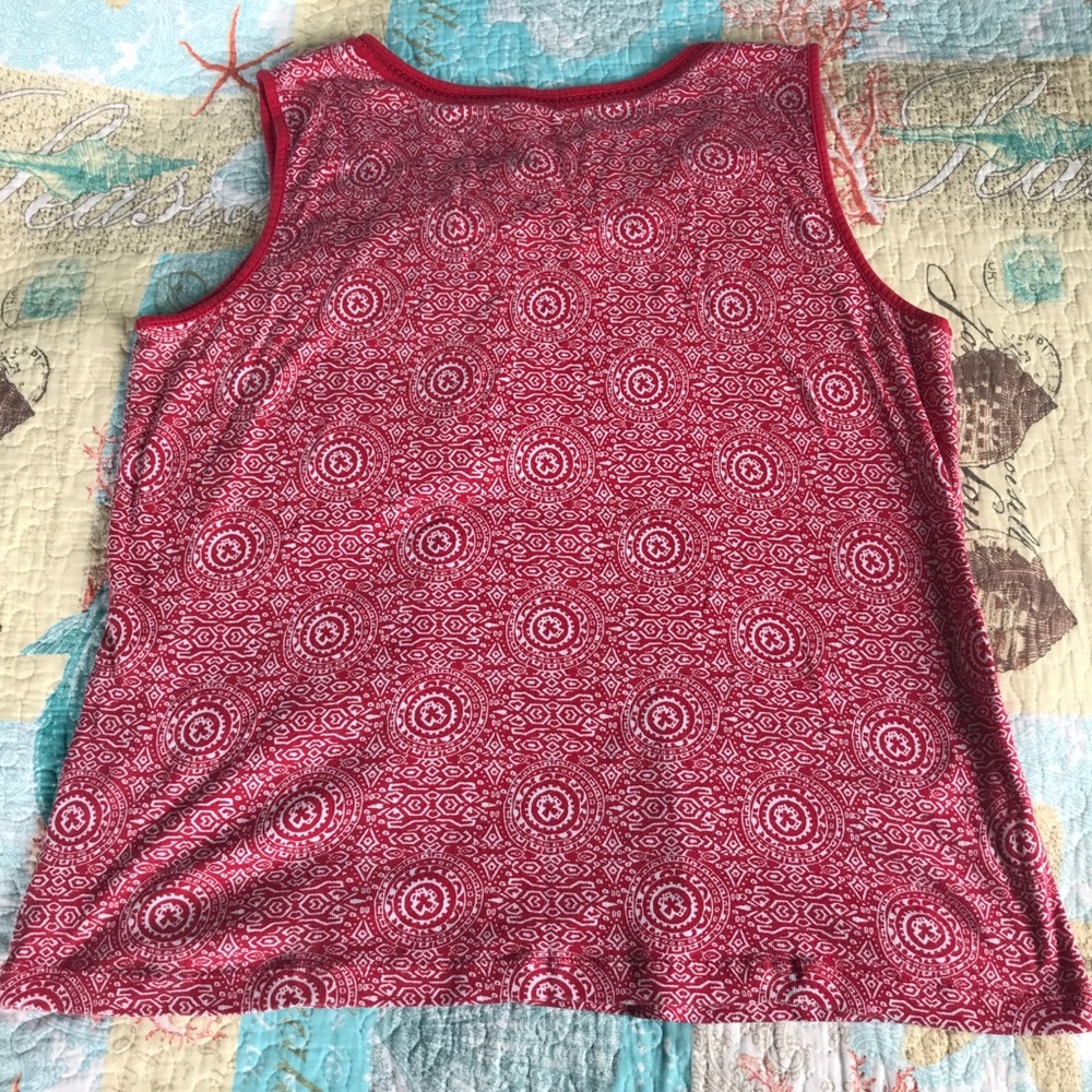 White Stag Red & White Scoop Neck Tank Size Large - Picture 3 of 5